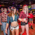 What Type of Music Does the Country Bar in San Antonio, Texas Play?