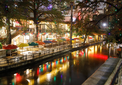 Where to Find a Designated Smoking Area at a Country Bar in San Antonio, Texas